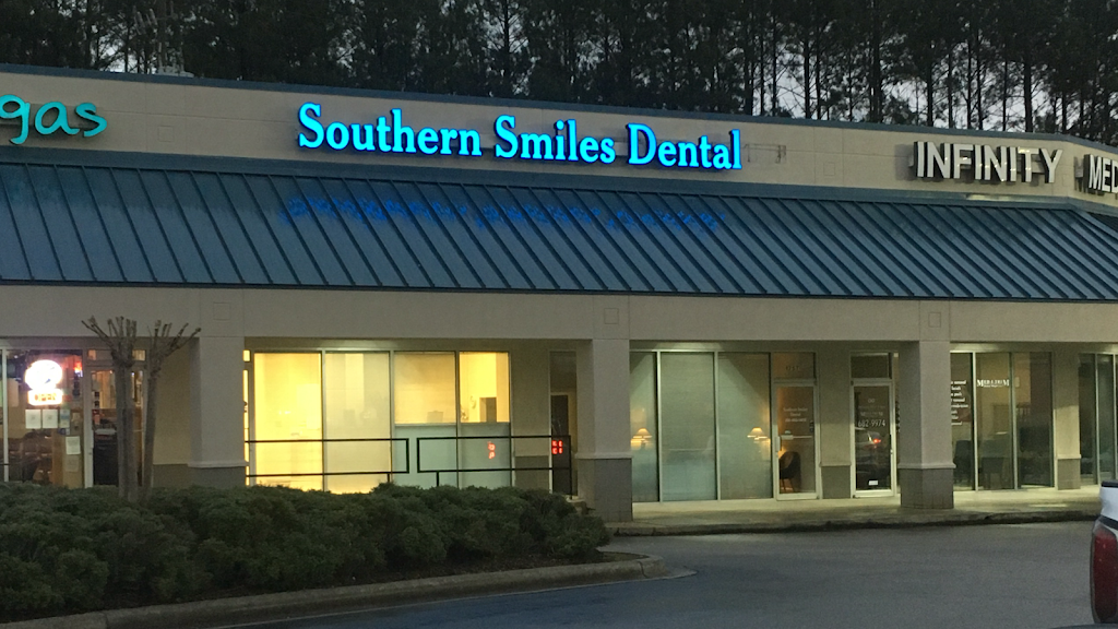 Southern Smiles Dental | 2801 John Hawkins Pkwy # 175T, Hoover, AL 35244, USA | Phone: (205) 988-5858