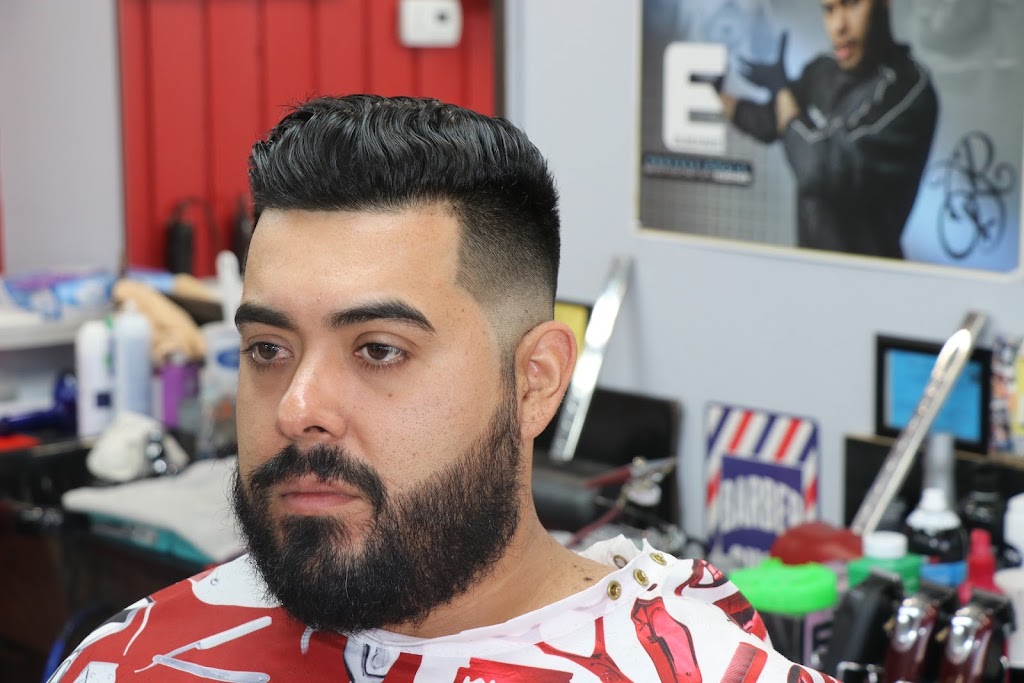 Ernesto’s Barbershop | 2375 E Tropicana Ave, Las Vegas, NV 89119, USA | Phone: (702) 749-6327