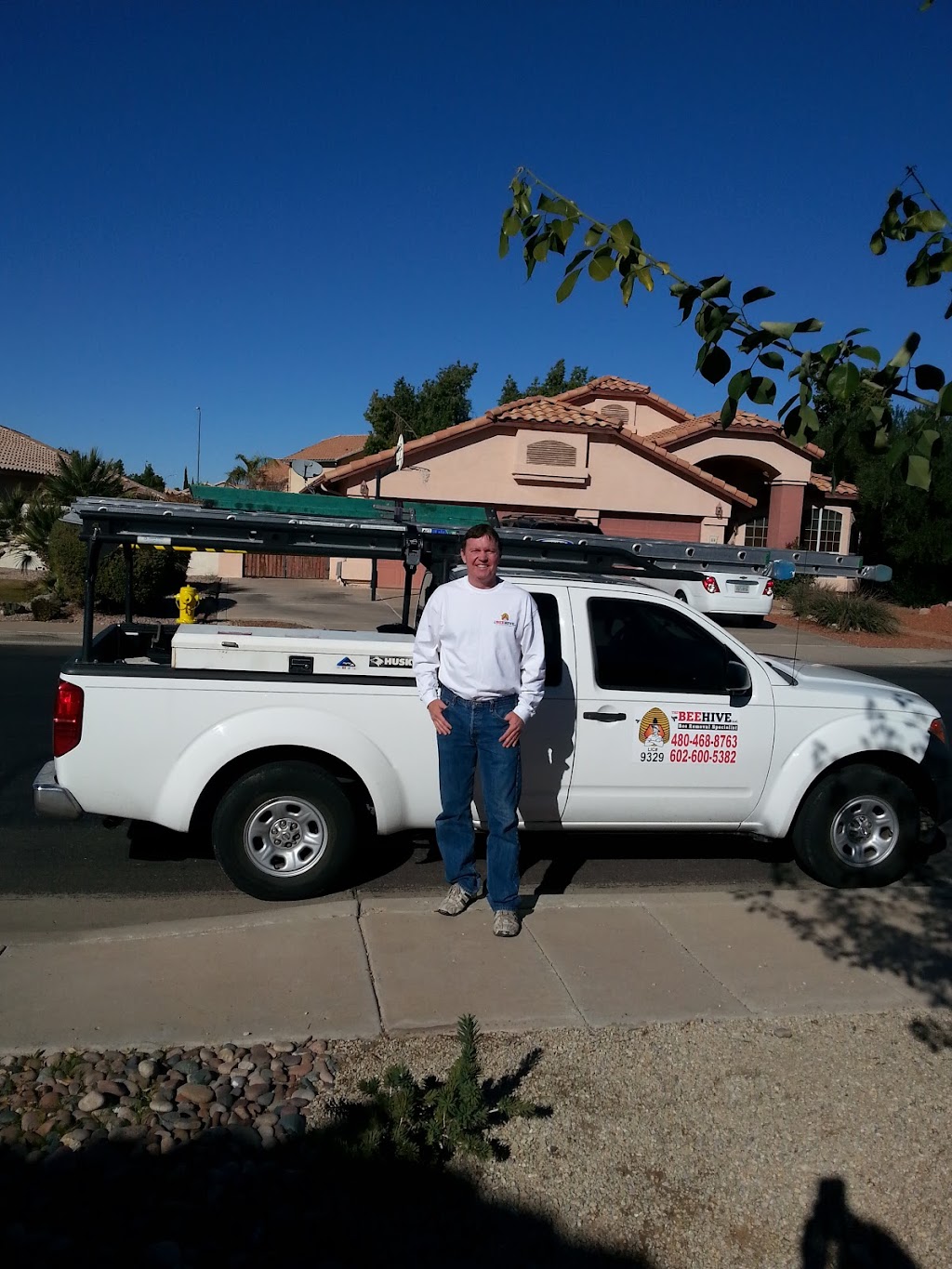 The Beehive Bee and Wasp Removal | 1142 E Hackamore St, Mesa, AZ 85203, USA | Phone: (602) 600-5382