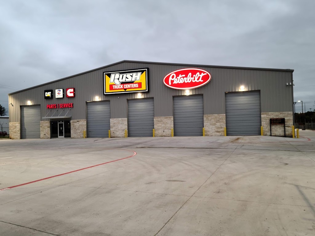 Rush Truck Centers - Dallas South | 911 S Interstate 45 Service Rd, Hutchins, TX 75141, USA | Phone: (469) 949-0700