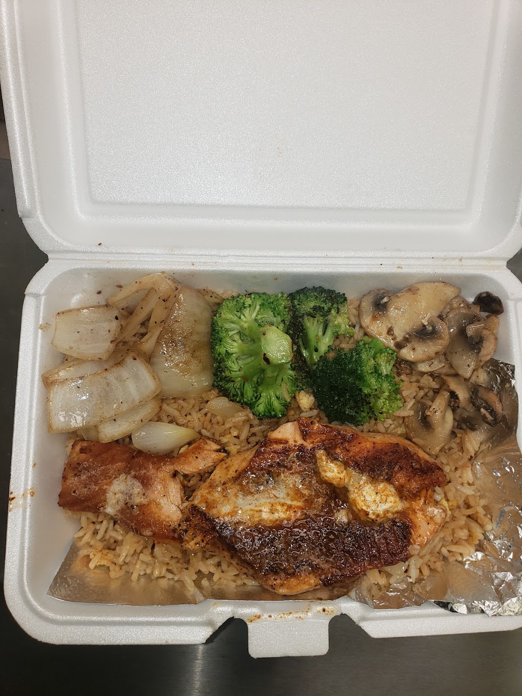 Yoshi Hibachi Grille | 51311 Gratiot Ave, New Baltimore, MI 48051, USA | Phone: (586) 690-8866