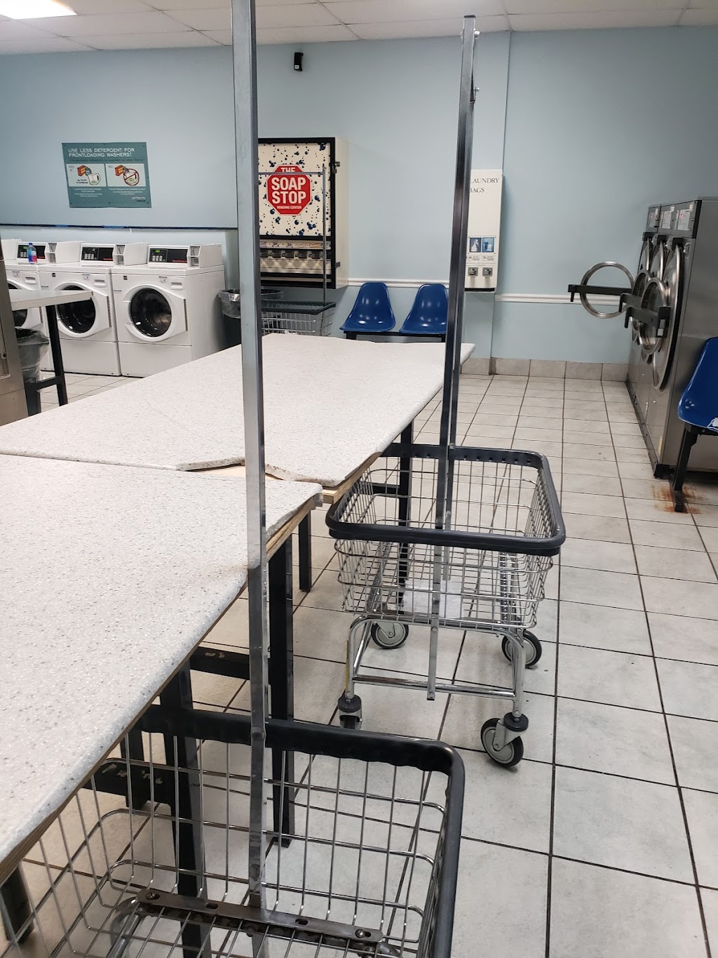 J5 Coin Laundry | 12529 Bennington Pl, St. Louis, MO 63146, USA | Phone: (636) 487-2234