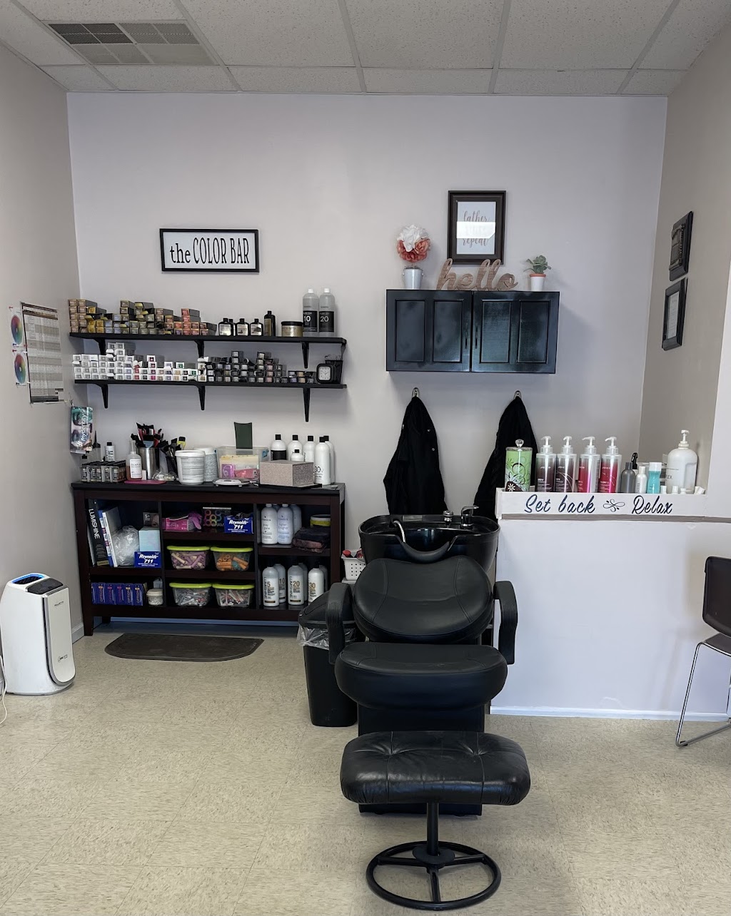 Platinum Salon | 606 N Sparta St, Steeleville, IL 62288, USA | Phone: (618) 910-2151