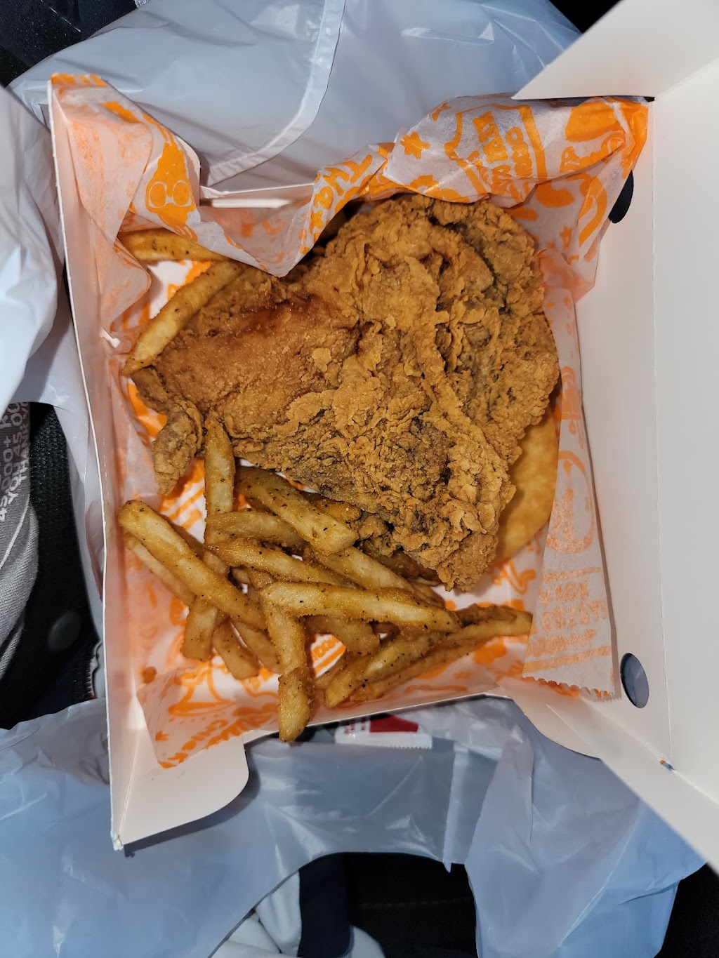 Popeyes Louisiana Kitchen | 1430 E Brooks Rd, Memphis, TN 38116, USA | Phone: (901) 396-8763