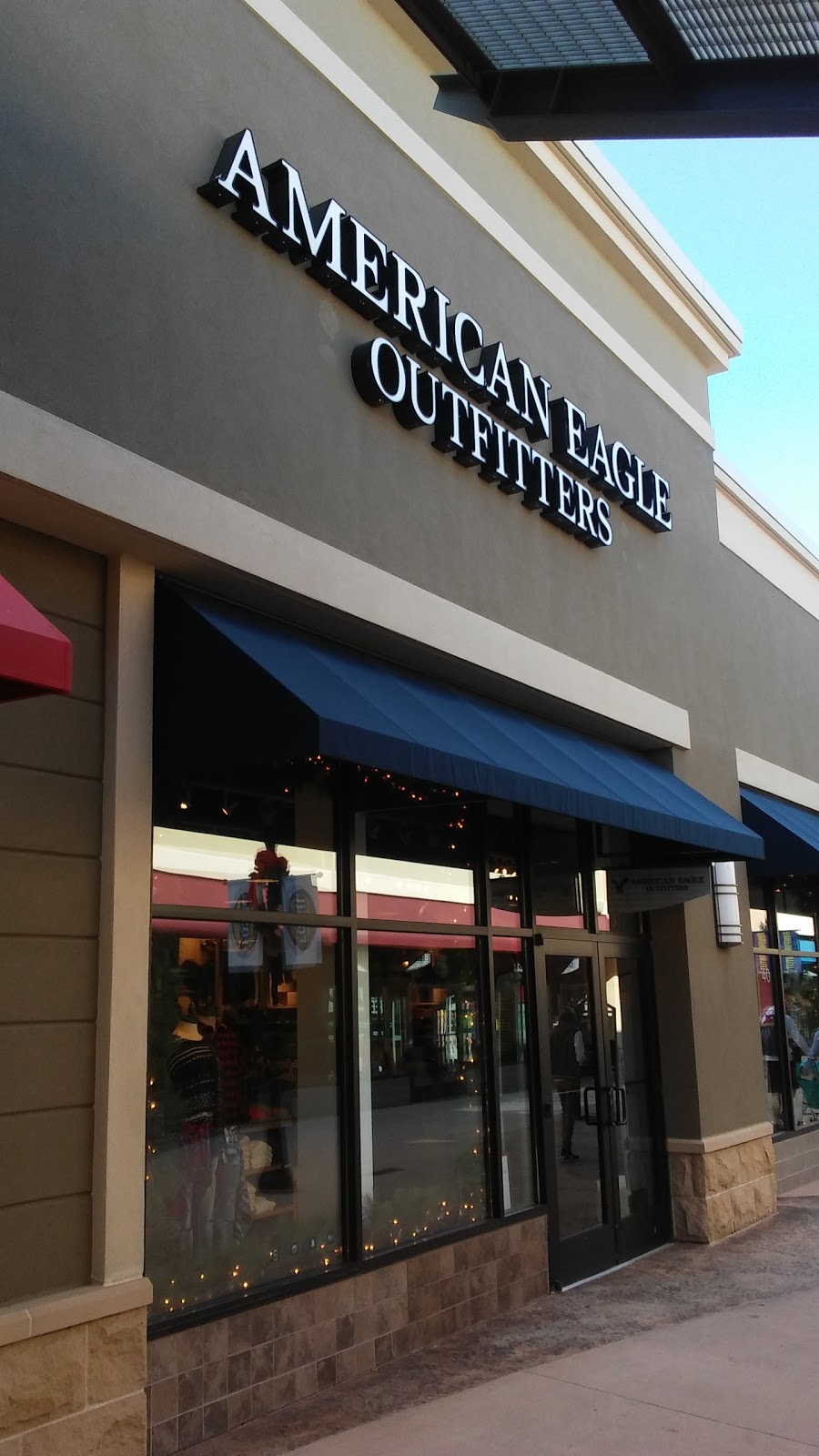 American Eagle Outlet | 6200 Grand River Blvd E Suite 326, Leeds, AL 35094, USA | Phone: (205) 699-3829