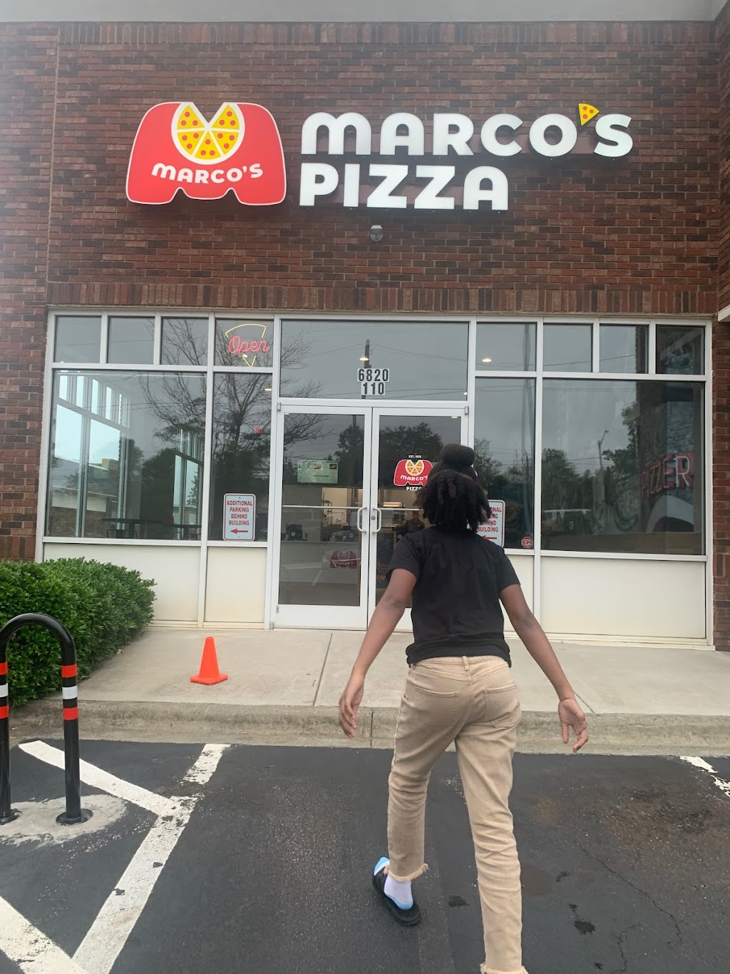 Marcos Pizza | 6820 Glenwood Ave Suite 110, Raleigh, NC 27612, USA | Phone: (919) 916-2200