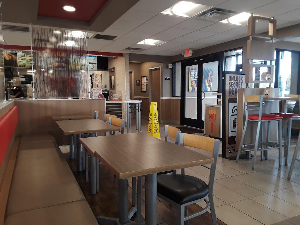 Burger King | 1830 IN-44, Shelbyville, IN 46176, USA | Phone: (317) 398-0094