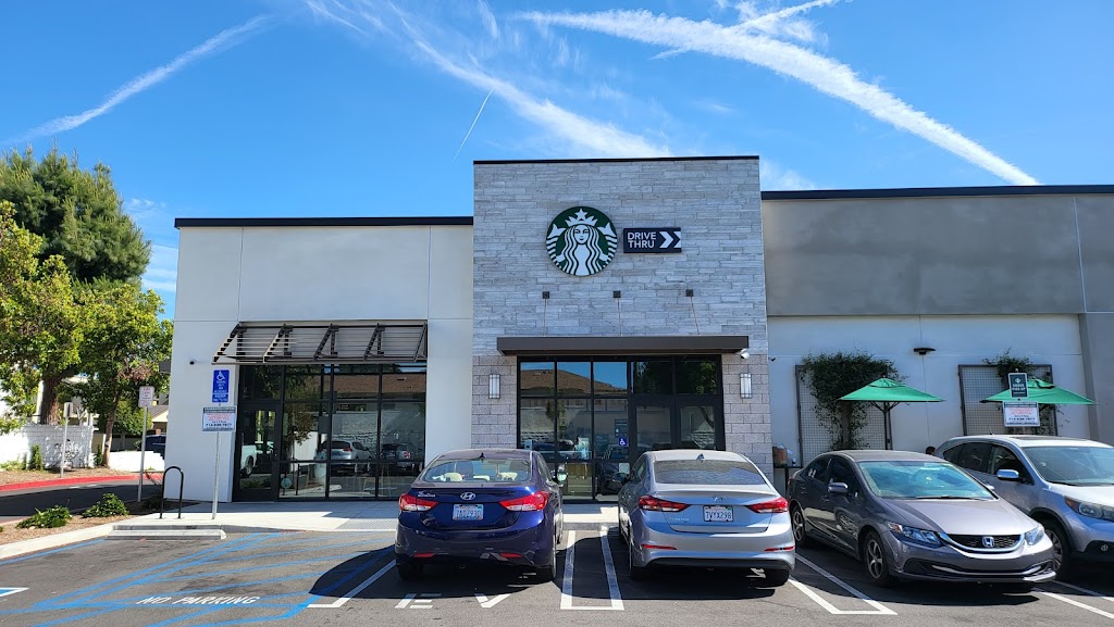 Starbucks | 2595 W Lincoln Ave, Anaheim, CA 92801, USA | Phone: (657) 467-3001