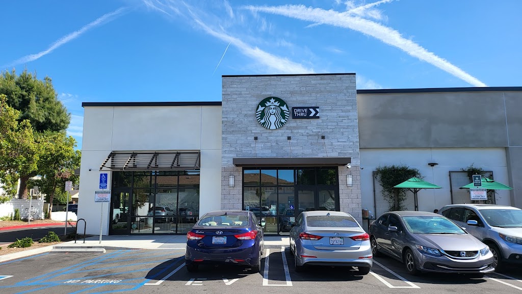 Starbucks | 2595 W Lincoln Ave, Anaheim, CA 92801 | Phone: (657) 467-3001