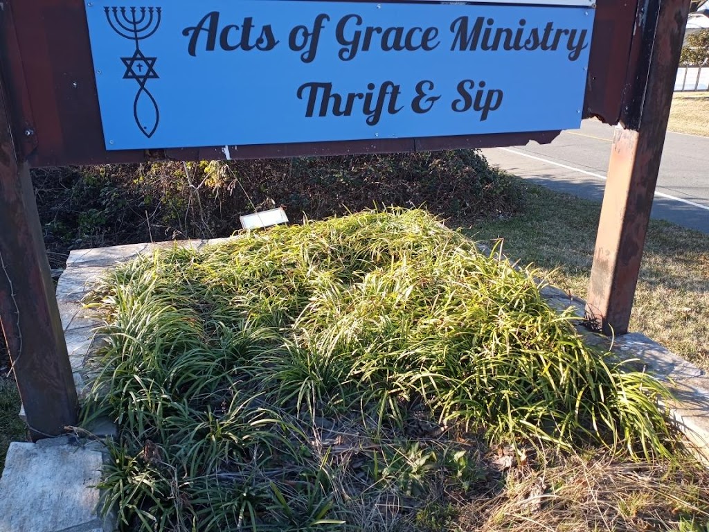 Acts of Grace Ministry | 320 E King St Suite E, King, NC 27021, USA | Phone: (336) 448-4331