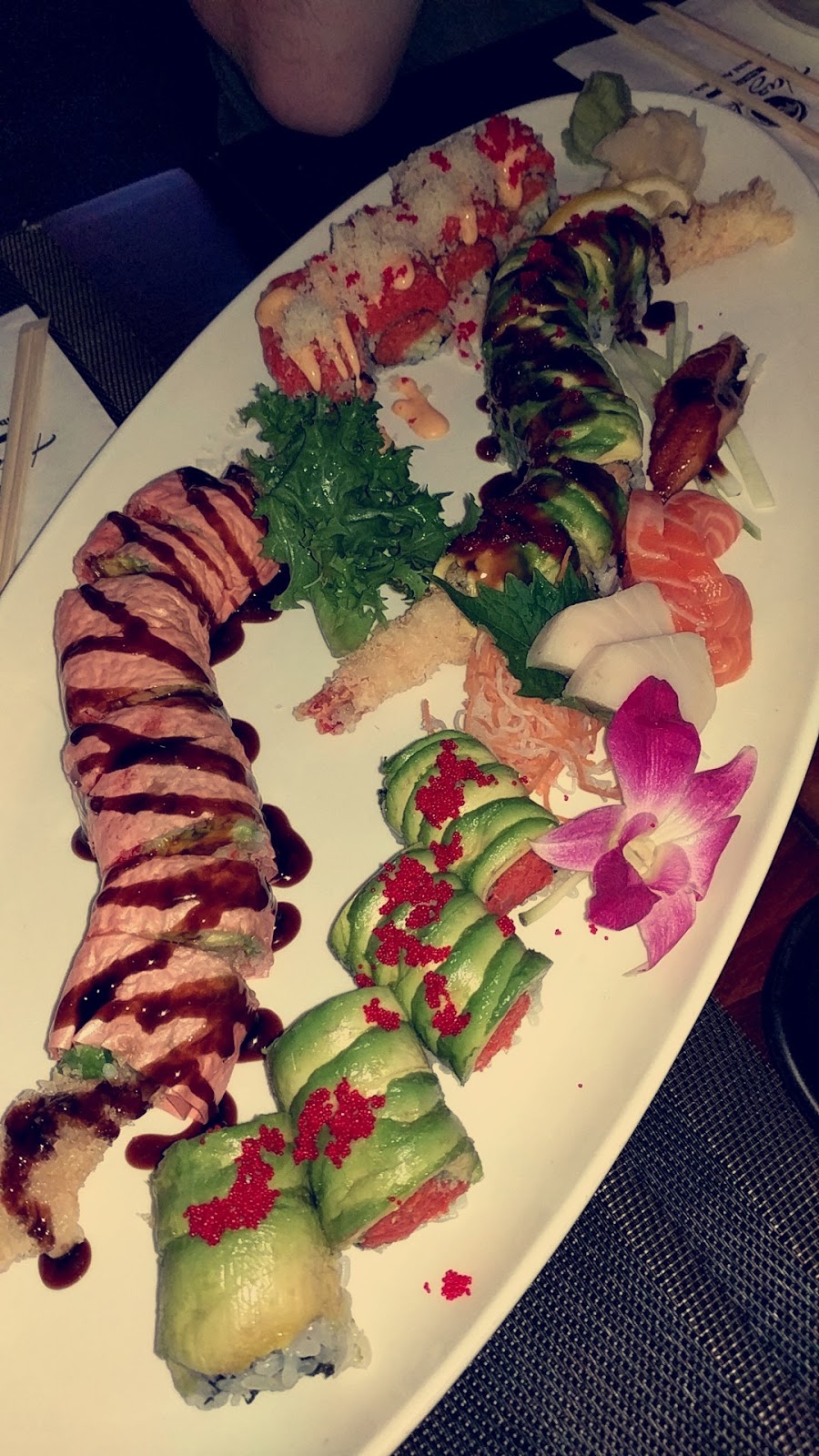 Hazuki Sushi Cuisine | 2028, 207 Forest Ave, Glen Cove, NY 11542, USA | Phone: (516) 609-2828