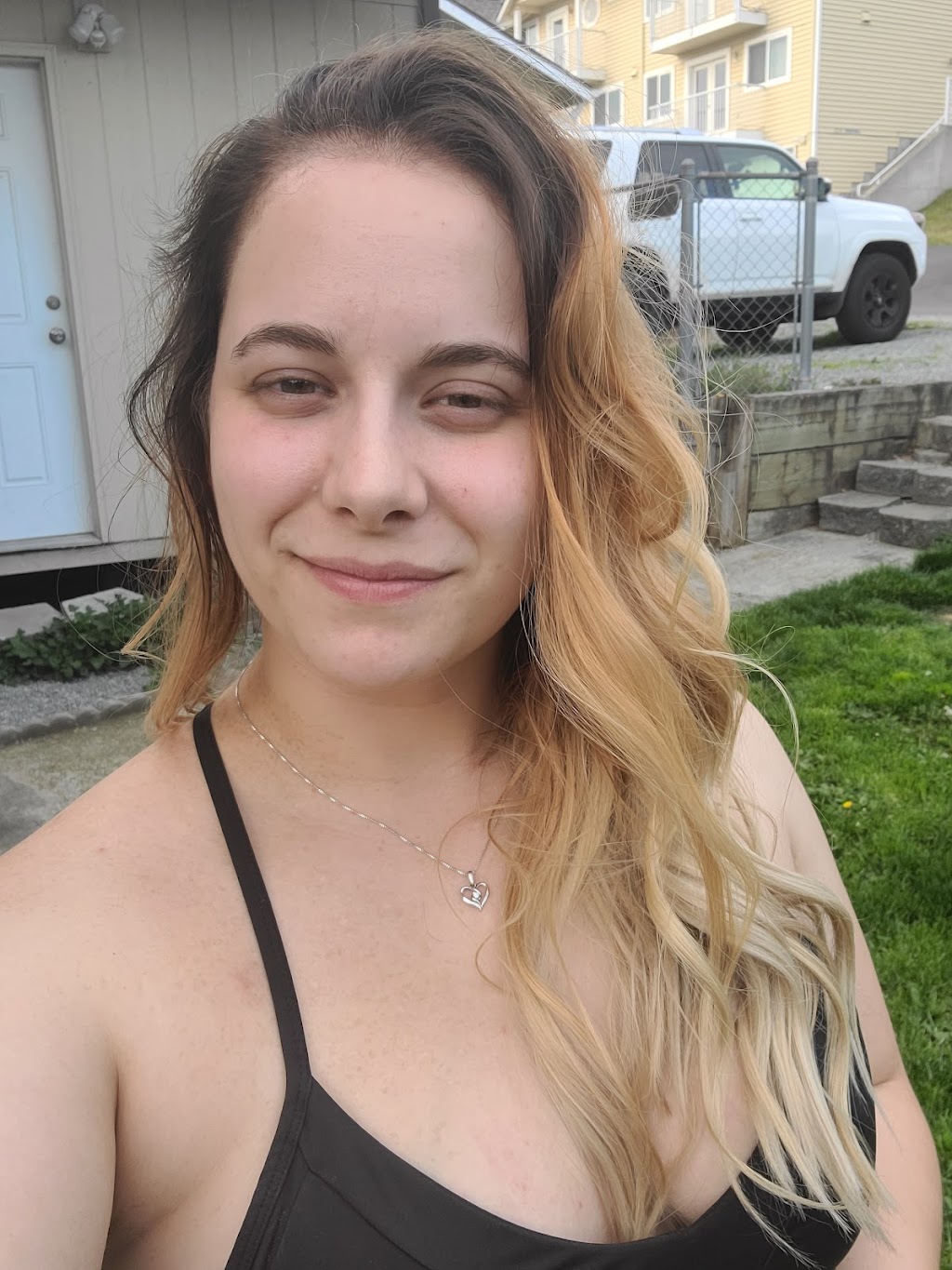 Absolute Hair | 7439 Beverly Blvd, Everett, WA 98203, USA | Phone: (425) 513-2227