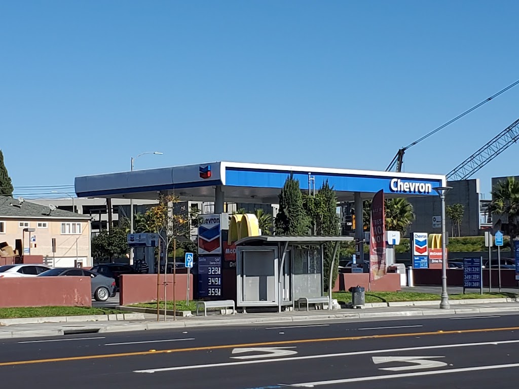 Chevron | 5156 W Century Blvd, Lennox, CA 90304, USA | Phone: (310) 215-0022