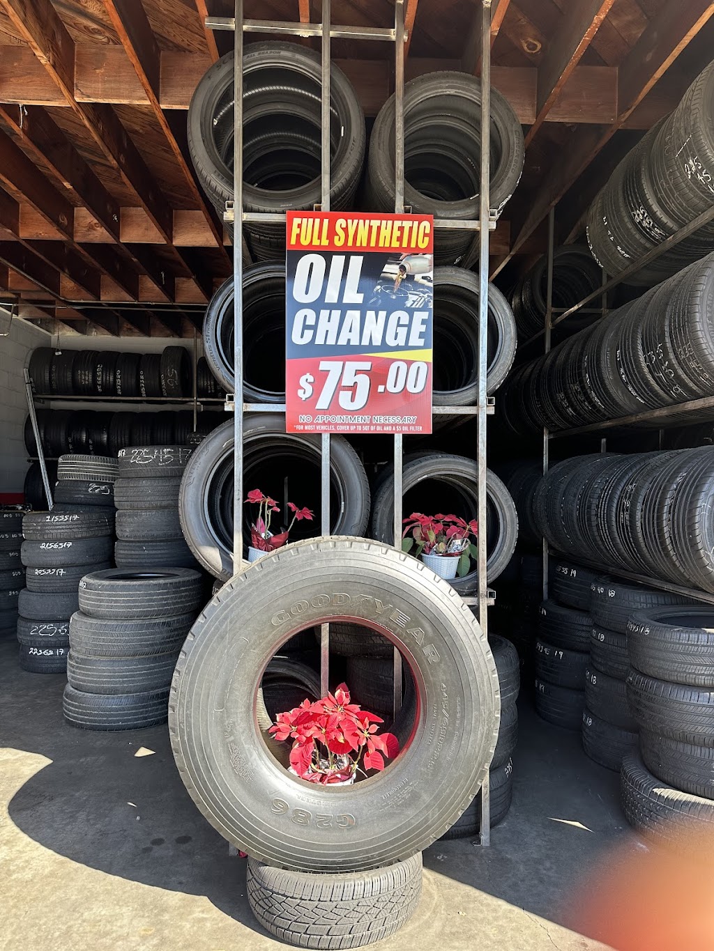 Fareway Tires | 14021 Van Nuys Blvd, Arleta, CA 91331, USA | Phone: (818) 485-5272