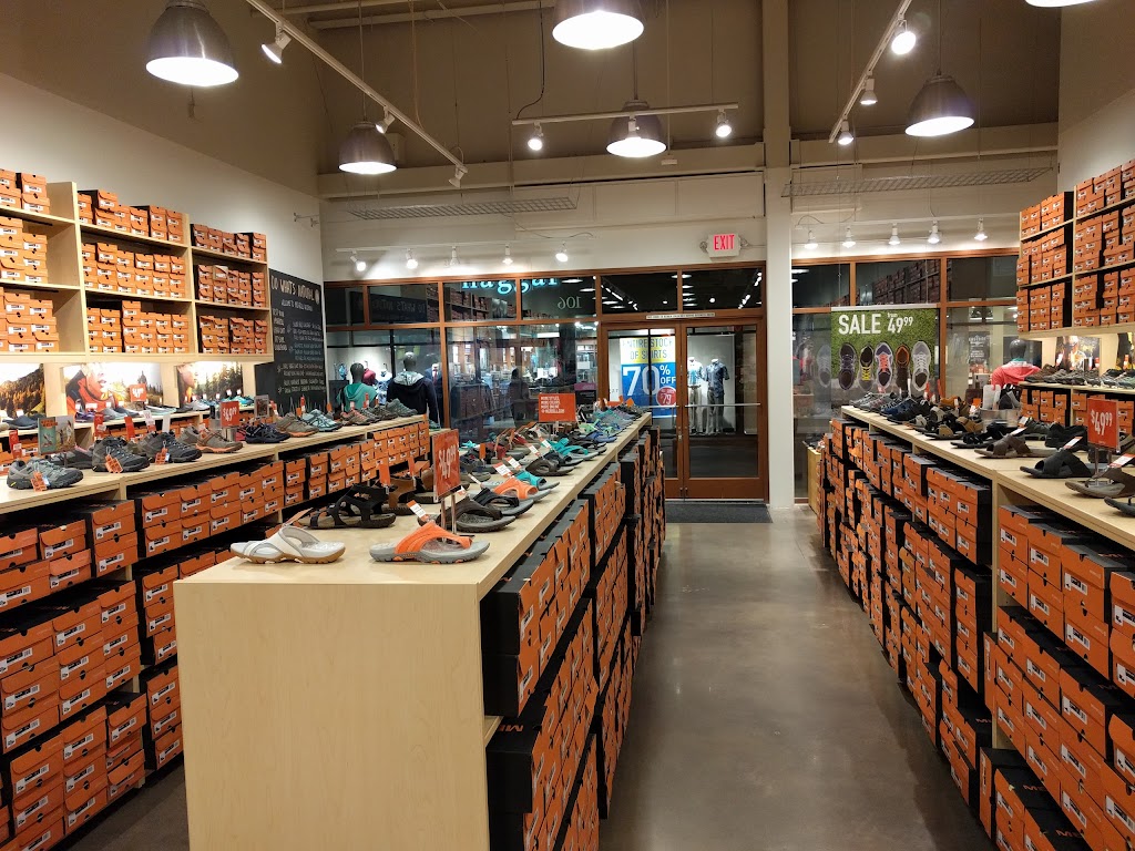 Merrell, Premium Outlets, 1001 N Arney Rd 106, Woodburn, OR 97071