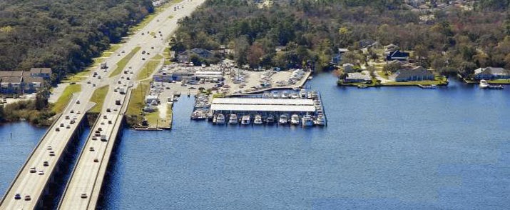 Jacksonville Marine - Bennington Pontoon Stingray Sport Boat Dealer North Florida | 3108 US-17, Fleming Island, FL 32003, USA | Phone: (904) 724-1400