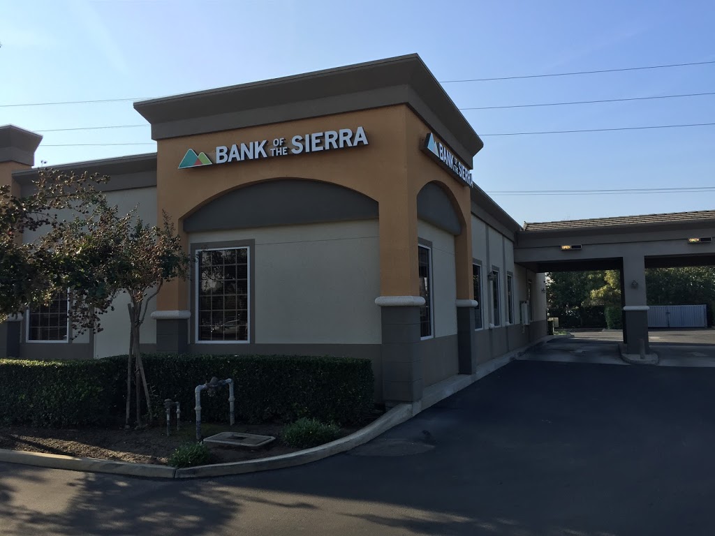 Bank of the Sierra | 1095 Manning Ave, Reedley, CA 93654, USA | Phone: (559) 638-1602