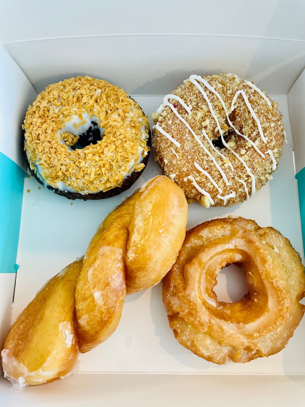 Two Boys Donuts | 6400 Holly Ave NE # H, Albuquerque, NM 87113, USA | Phone: (505) 302-0102