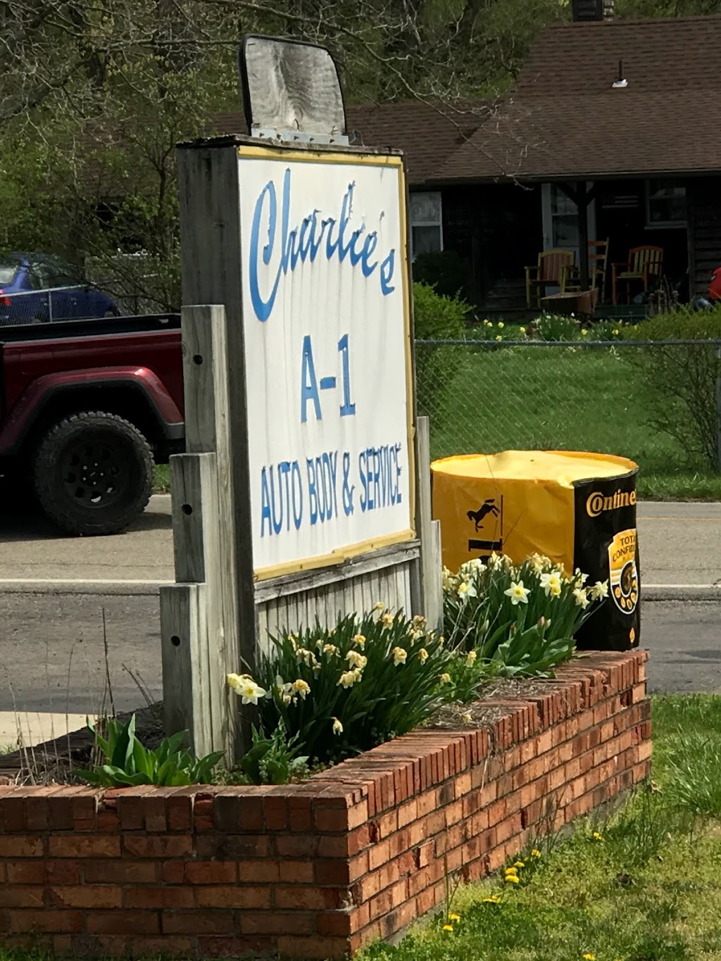 Charlies A-1 Auto Body | 691 N Cherry St #1109, Germantown, OH 45327, USA | Phone: (937) 855-3718