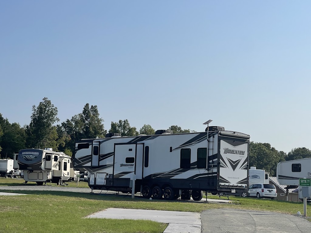 B and B RV park | 5001 Boston Rd, Roxboro, NC 27574, USA | Phone: (336) 598-1144