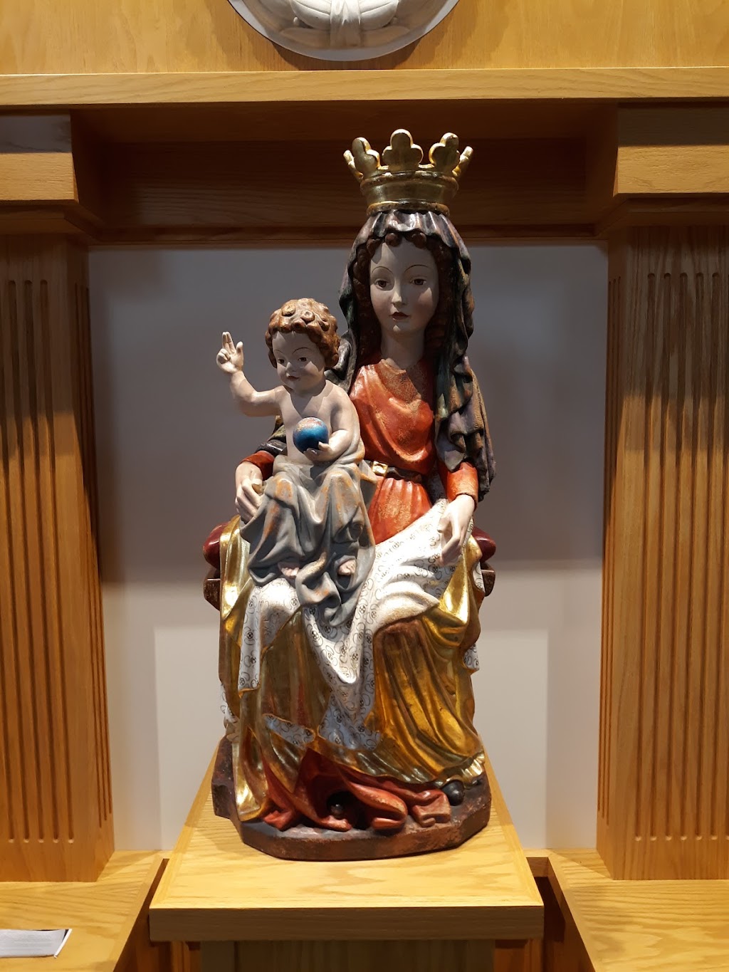 Mary, Mother of Wisdom Chapel | Latrobe, PA 15650, USA | Phone: (724) 532-6600 ext. 2350