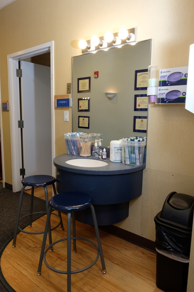 Chestnut Dental | 38 Pond St Suite 204, Franklin, MA 02038 | Phone: (508) 520-6660