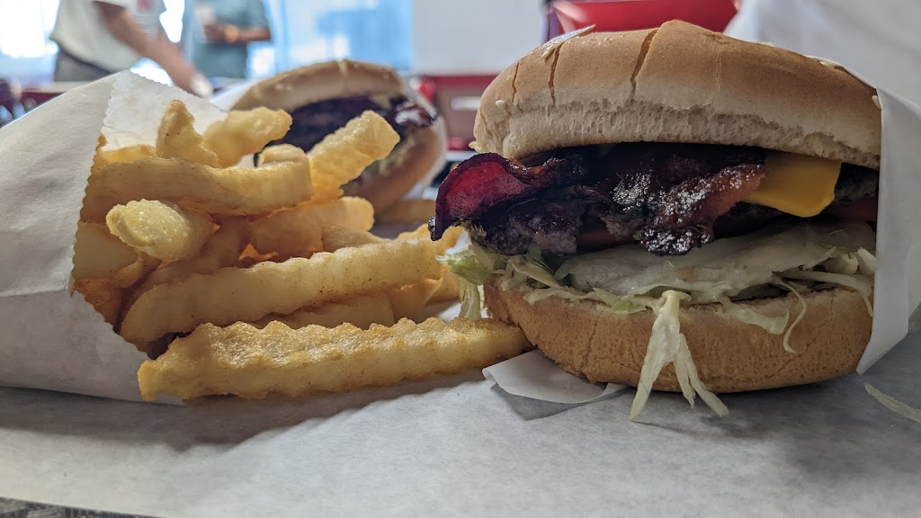 Texas Burger | 380 4th St, Gustine, CA 95322, USA | Phone: (209) 854-6783