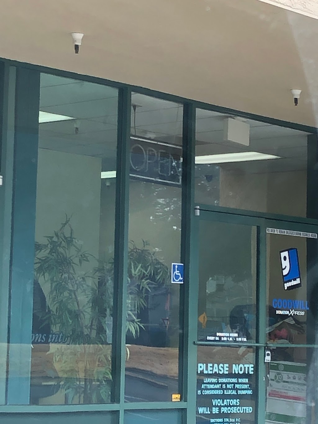 Goodwill Donation Xpress 7485 Rush River Dr, Sacramento, CA 95831