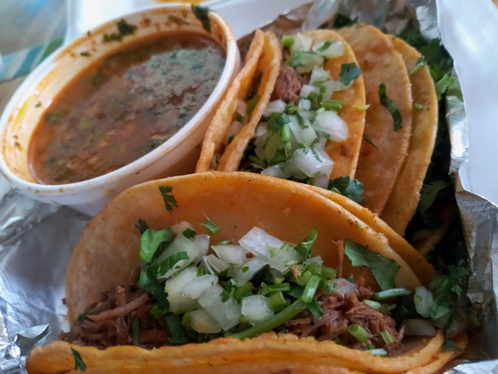 Alex tacos | 941 E Mission Blvd, Pomona, CA 91766, USA | Phone: (909) 237-4708