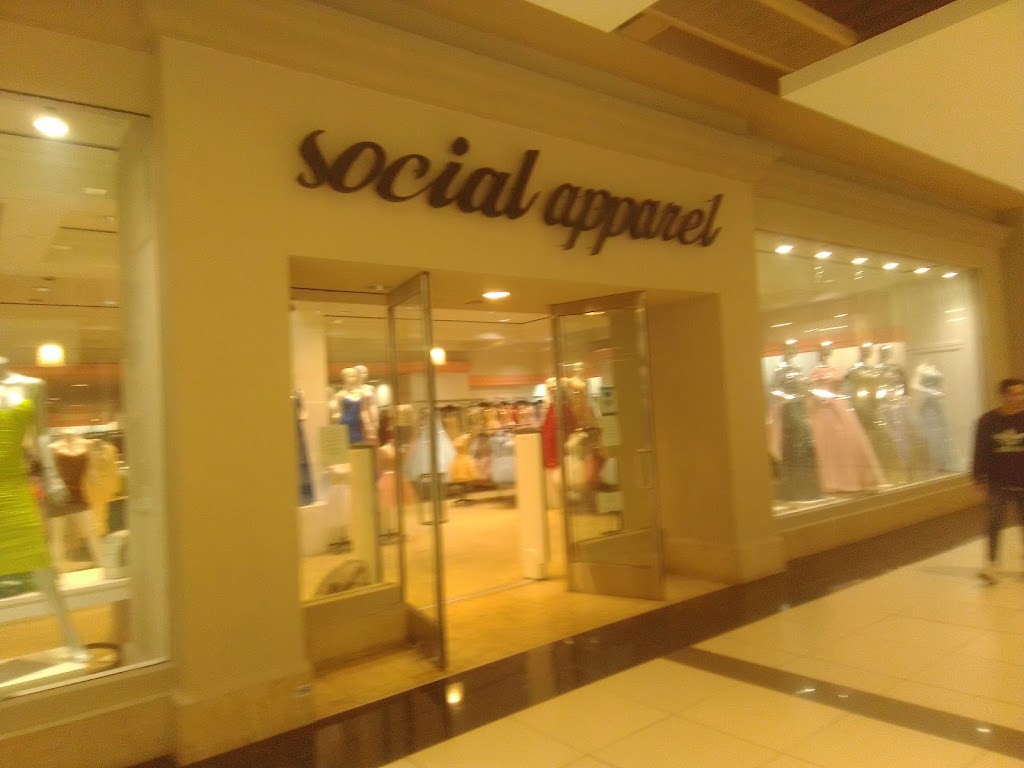 Social Apparel | 1000 Palisades Center Dr, West Nyack, NY 10994, USA | Phone: (845) 475-8132