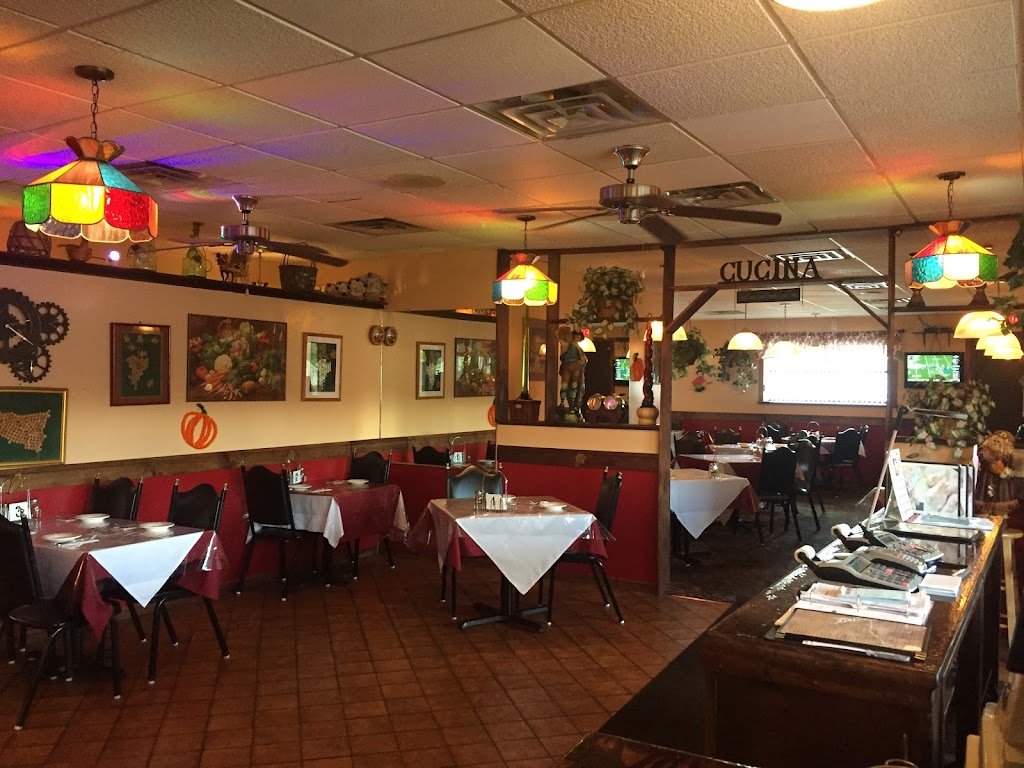 LIsola DOro Italian Restaurant | 4690 Camp Rd, Hamburg, NY 14075, USA | Phone: (716) 646-5752