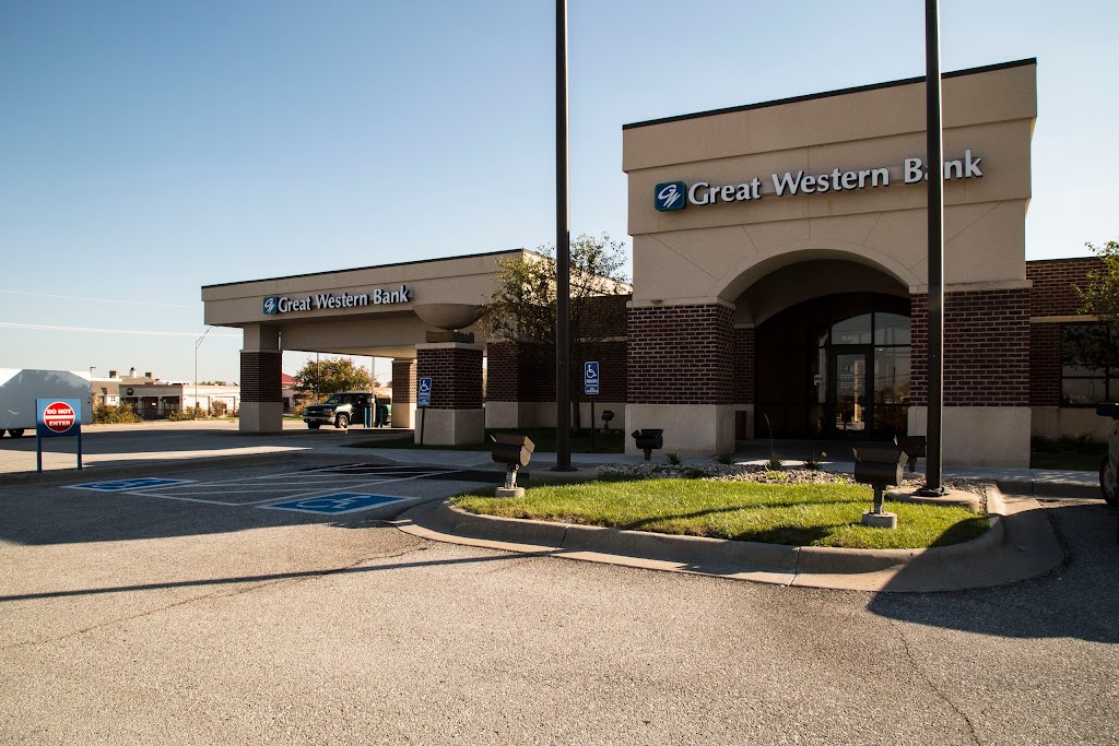 First Interstate Bank | 16850 Evans Plaza, Omaha, NE 68116 | Phone: (402) 561-7905