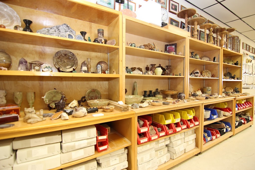 Stevens Rocks & Gifts | 134 E Main St, Marshall, WI 53559, USA | Phone: (608) 655-1011