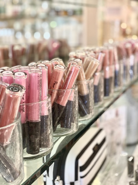 the rouge cosmetics | 4508 Forman Ave, Toluca Lake, CA 91602, USA | Phone: (424) 253-3090