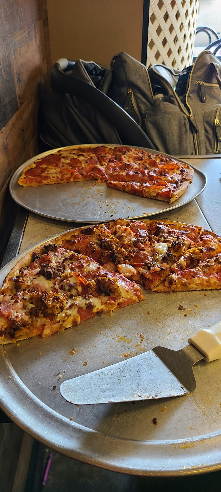 The Pizza Shoppe | 5101 W Esplanade Ave # 4, Metairie, LA 70006, USA | Phone: (504) 779-0770