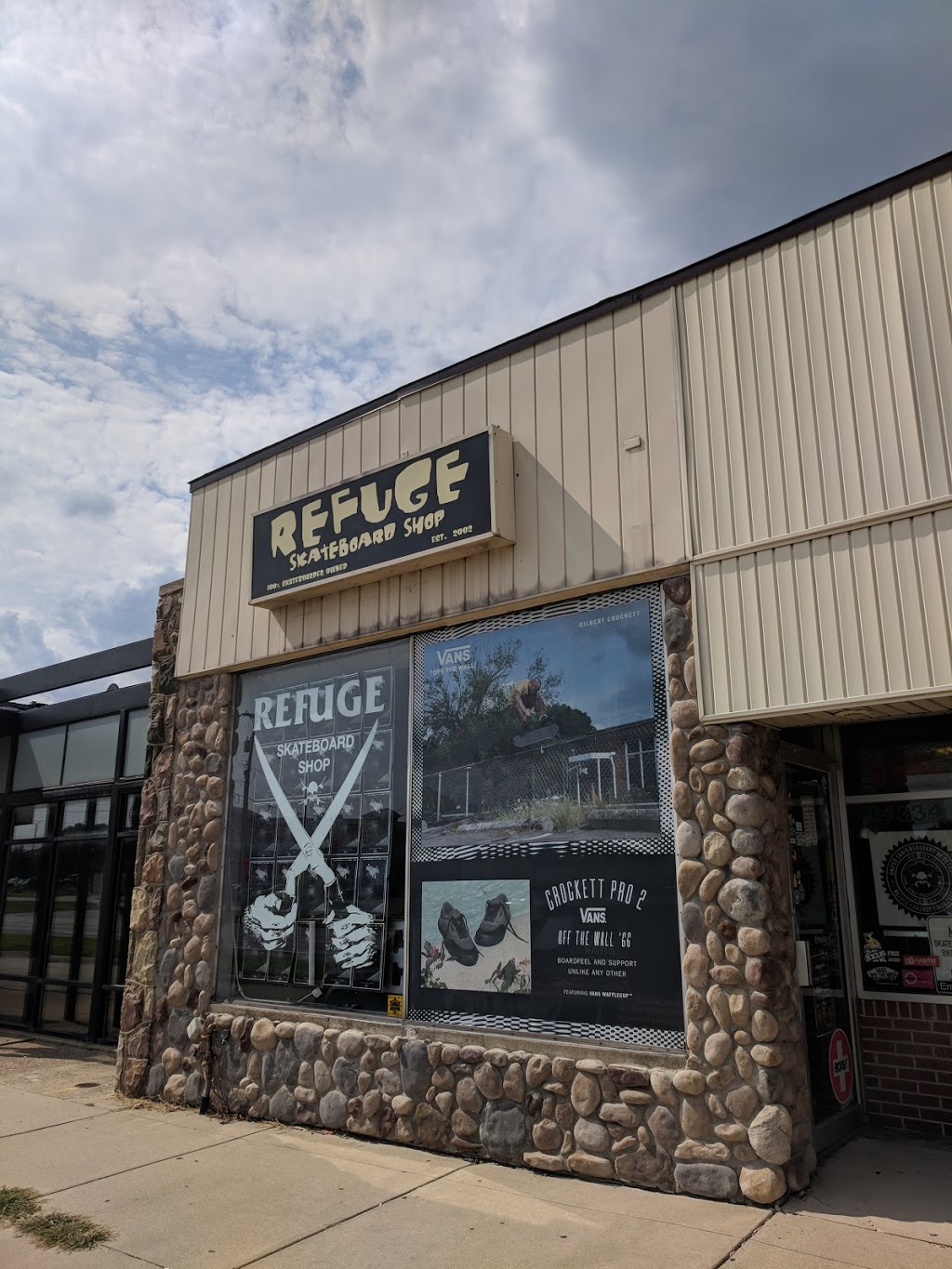 Refuge Skateboard Shop | 24334 Michigan Ave, Dearborn, MI 48124, USA | Phone: (313) 277-5283