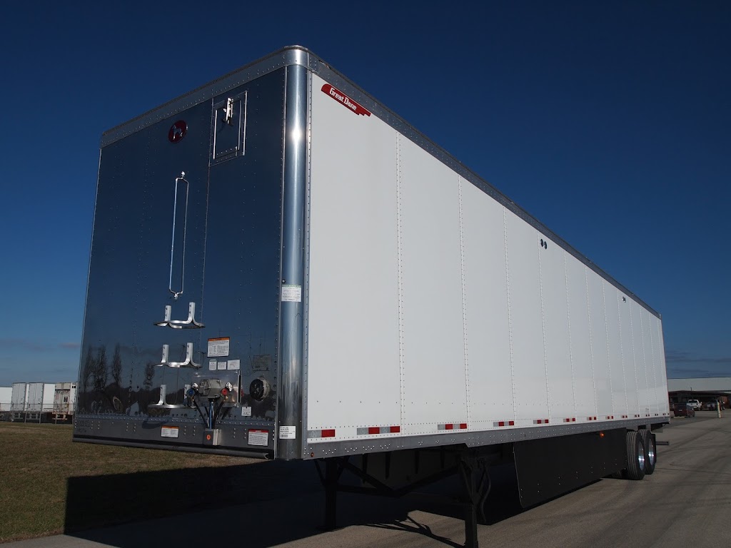 Total Trailers / MO Great Dane St. Louis | 404 S Cool Springs Rd, OFallon, MO 63366, USA | Phone: (636) 980-9429