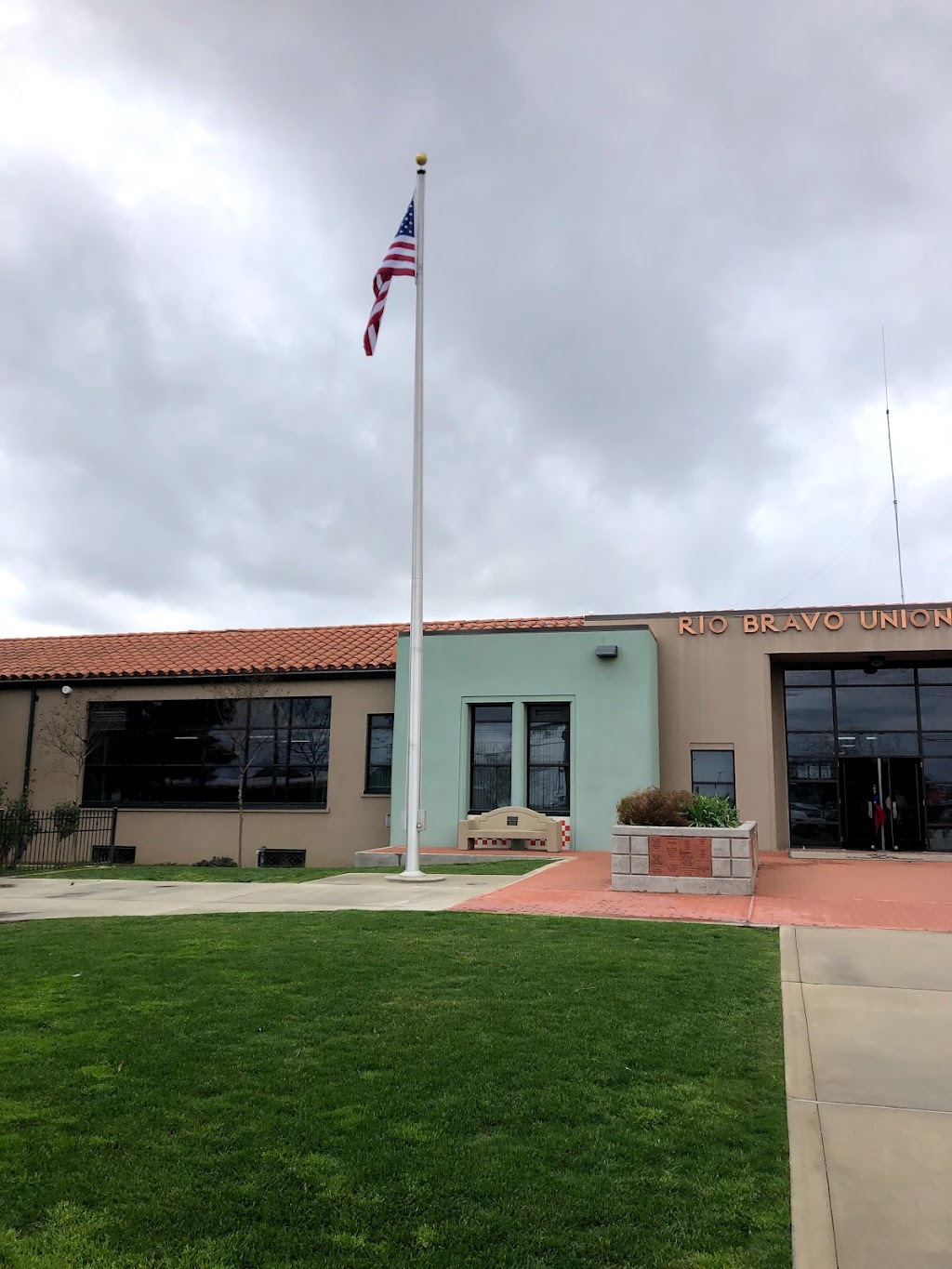 Rio Bravo Greeley Union School | 6601 Enos Ln, Bakersfield, CA 93314, USA | Phone: (661) 589-2505