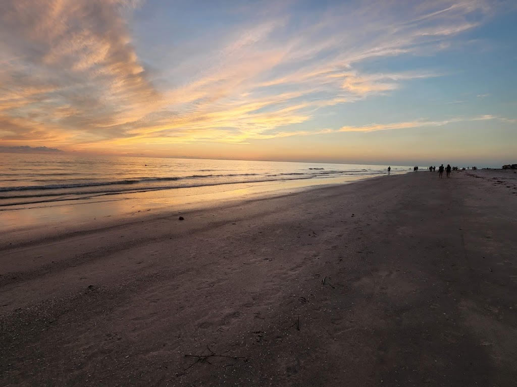 Grand Shores West | 17350 Gulf Blvd, North Redington Beach, FL 33708, USA | Phone: (727) 397-5594