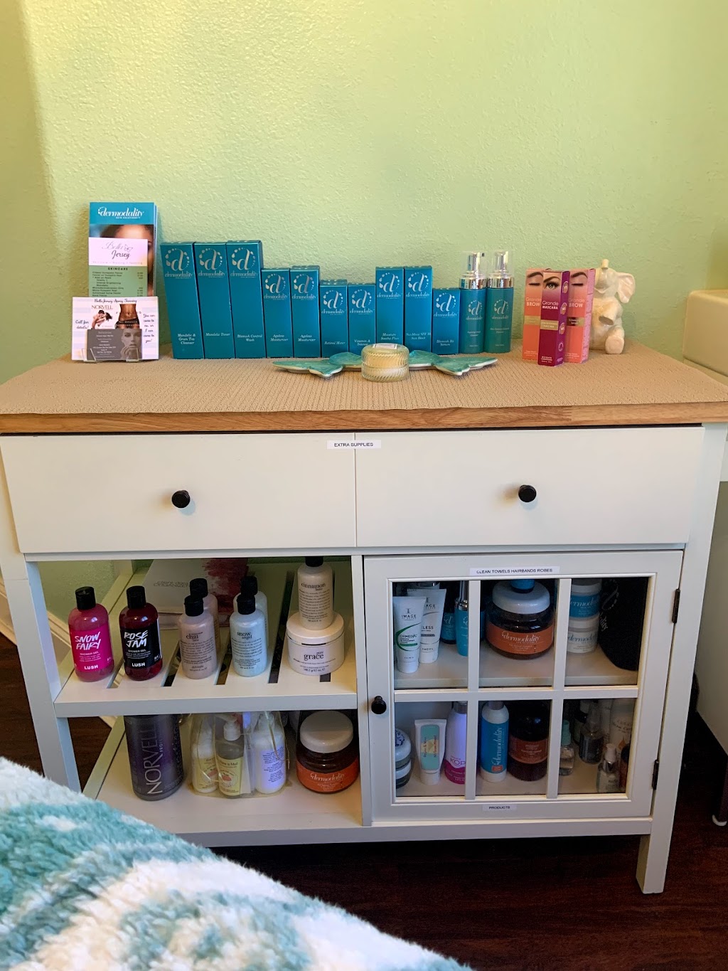 Bella Jersey Spa | 348 S Cedros Ave # C, Solana Beach, CA 92075, USA | Phone: (760) 505-5937