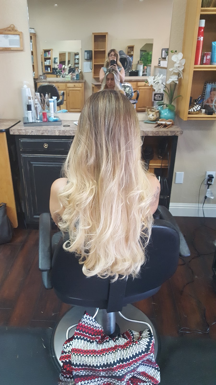 Rumors Salon | 4201 Sunrise Blvd, Fair Oaks, CA 95628, USA | Phone: (916) 961-0439