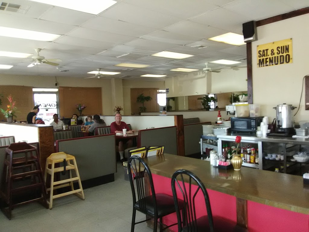 Sydney’s restaurant | 4520 S May Ave, Oklahoma City, OK 73119, USA | Phone: (405) 681-8700