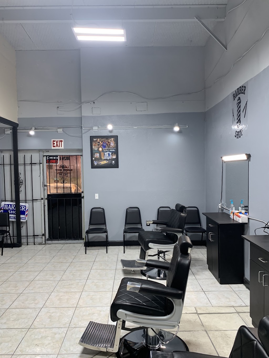 CUTZ BY LARRY BARBER BEAUTY SHOP | 8020 Forney Rd SUITE E, Dallas, TX 75227, USA | Phone: (214) 431-7680