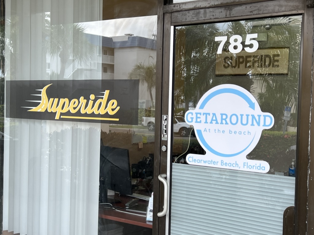 Superide Shuttle Service | 785 Bayway Blvd, Clearwater Beach, FL 33767 | Phone: (813) 551-0025