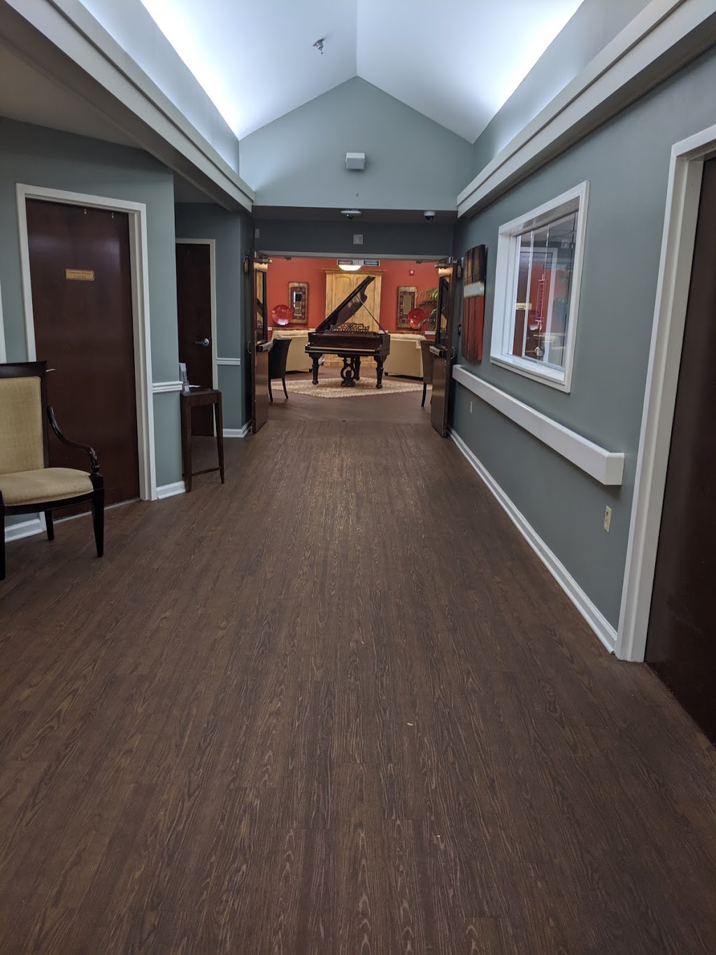 Riverdale Assisted Living | 6880 E Raines Rd, Memphis, TN 38115, USA | Phone: (901) 795-4495