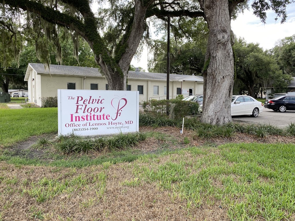 Lennox Hoyte MD, MSEECS, FPMRS | 1625 N Carpenter Ave, Bartow, FL 33830, USA | Phone: (863) 354-1900