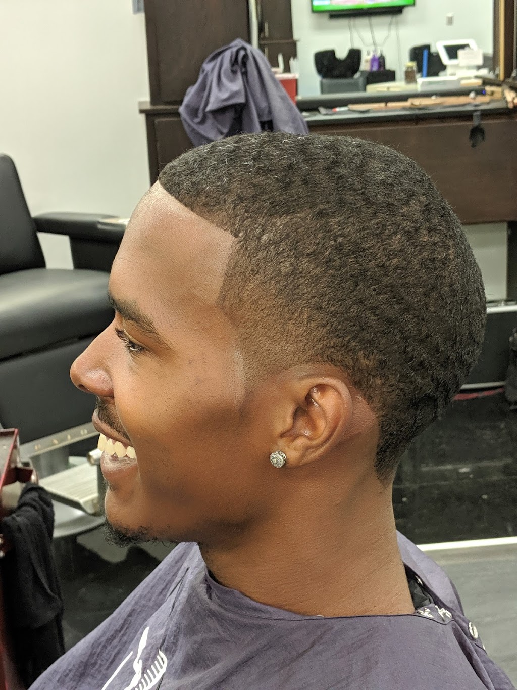 Ultimate Haircuts & Shaves | 11305 Lincoln Hwy, Mokena, IL 60448, USA | Phone: (815) 464-1400