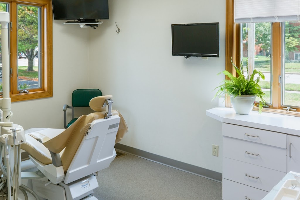 River Dental Arts: Emily Zeisler, DDS | 1690 Wright Ave, Rocky River, OH 44116, USA | Phone: (440) 331-7380