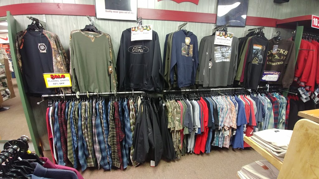 Houchens Clothes & Shoes | 320 Ridgeway Ave, Falmouth, KY 41040, USA | Phone: (859) 654-2941
