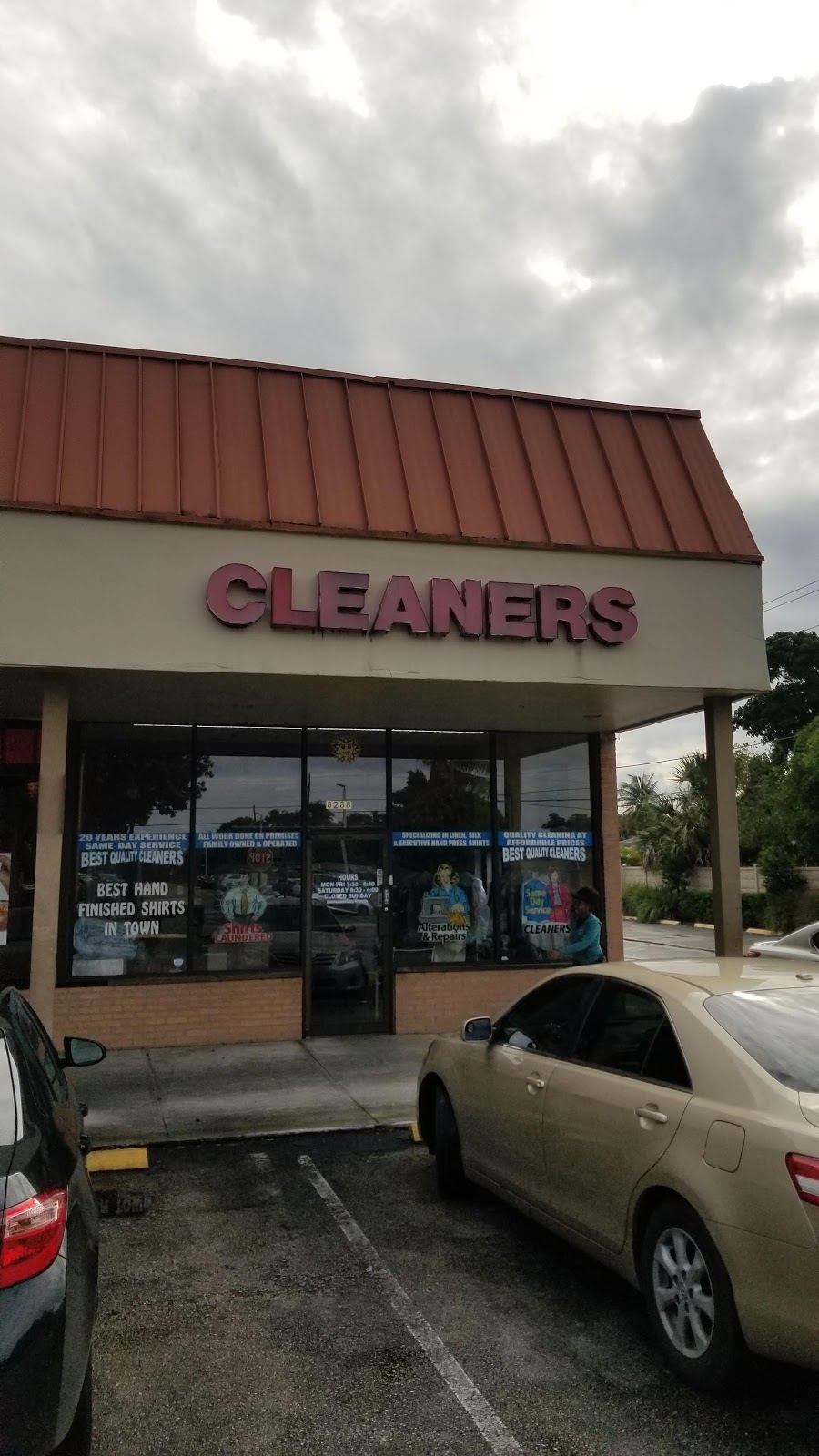 Best Quality Dry Cleaners Laundry Alterations Sunrise | 8288 Sunset Strip, Sunrise, FL 33322, USA | Phone: (954) 594-8777